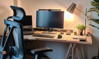 Çalışma Masası ve Sandalye Seçimi: Sağlıklı Çalışma Alanları İçin İpuçları Çalışma Masası ve Sandalye Seçimi: Sağlıklı Çalışma Alanları İçin İpuçları